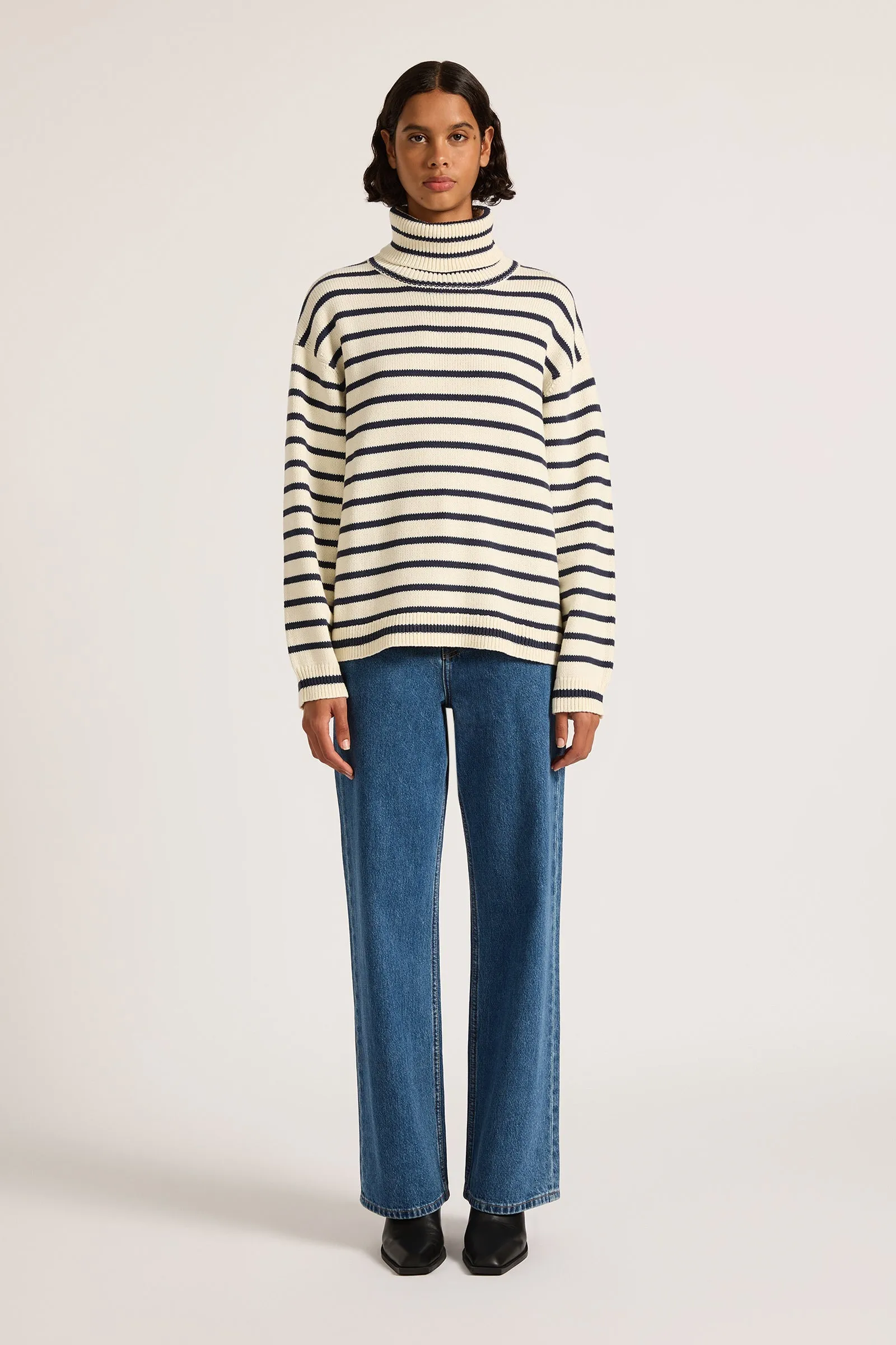 KAI TURTLENECK - NAVY STRIPE