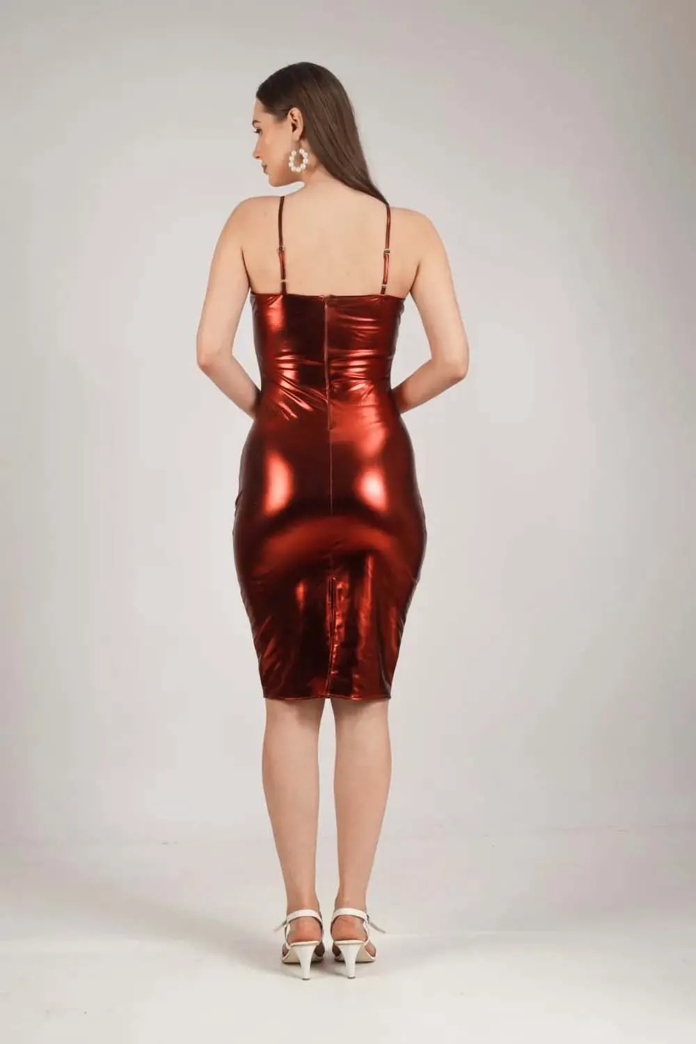 Scarlet Elegance Solid Bodycon Dress