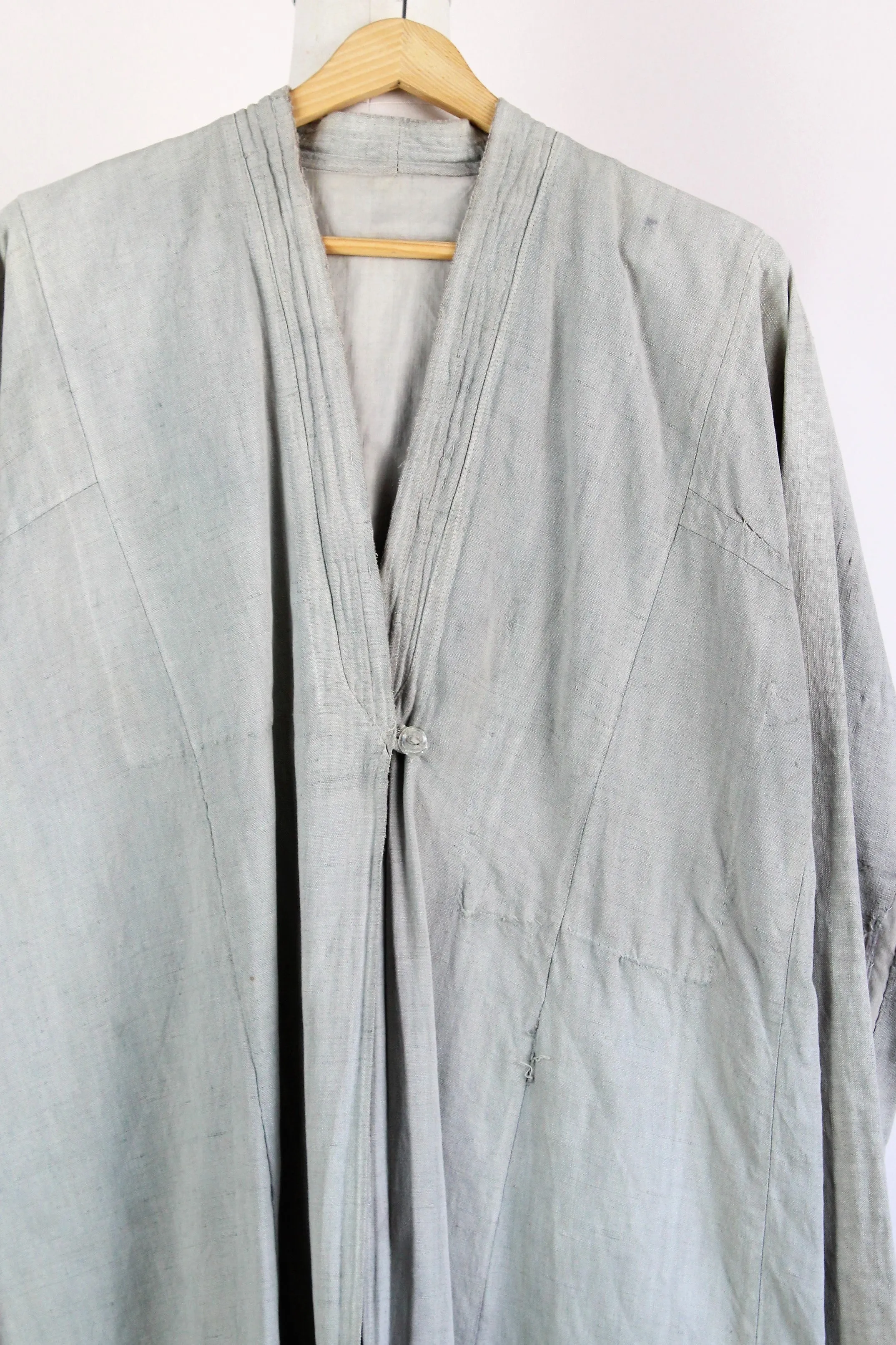 Vintage Long Oriental Shirt Or Jacket In Gray Green Linen